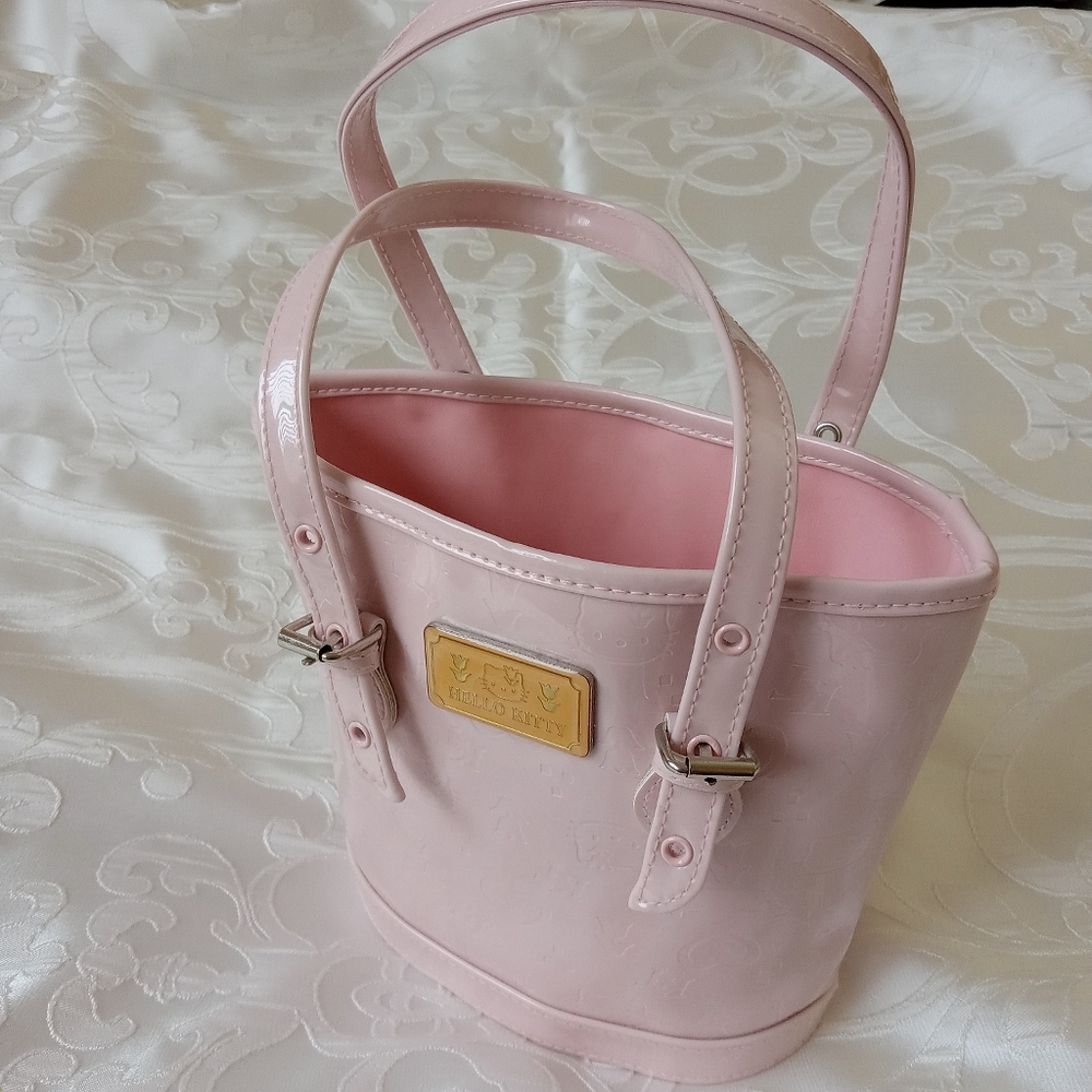 Hello Kitty Mini Bag - Picture 5 of 11